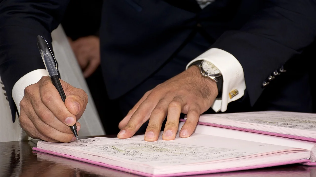 Documento de casamento com campos de identificação visíveis.
