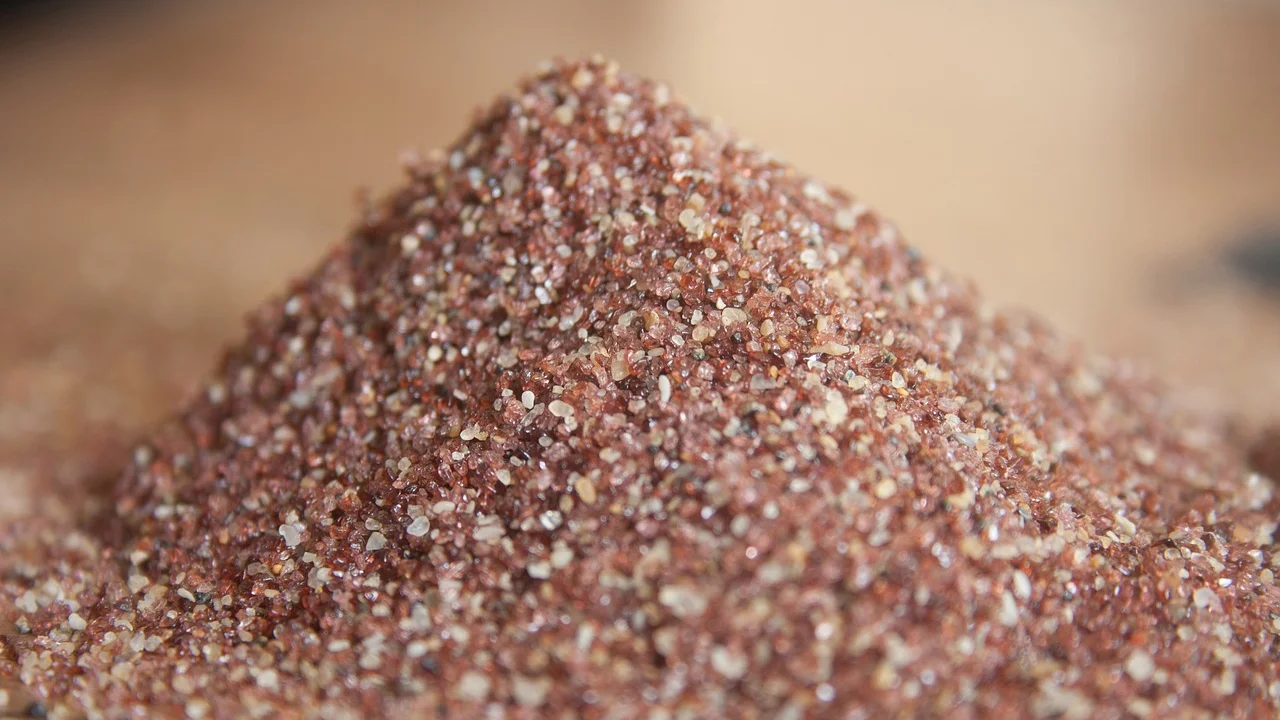 Cristais de quartzo, uma forma comum de sílica cristalina.
