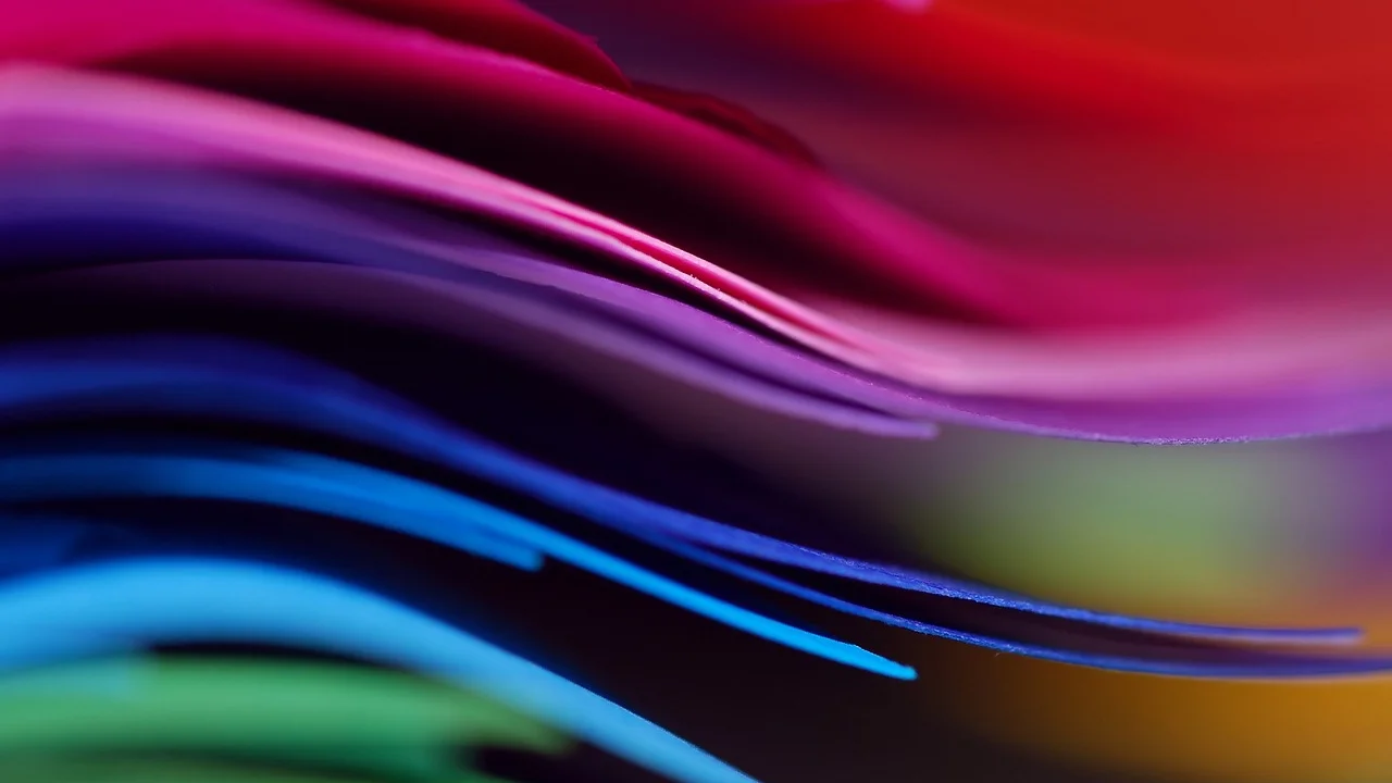 Faixa de cores formada pela decomposição da luz visível.